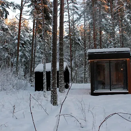 Lägenhet Minimaja Ja Saunamaja Vaatega Maennimetsale